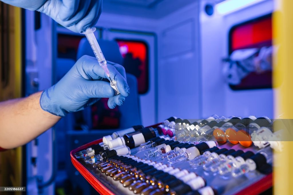 ACLS Emergency Medications and Pharmacy Bag